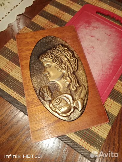 Чеканка СССР Дама с розой