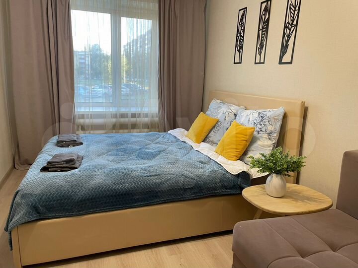 2-к. квартира, 50 м², 1/9 эт.