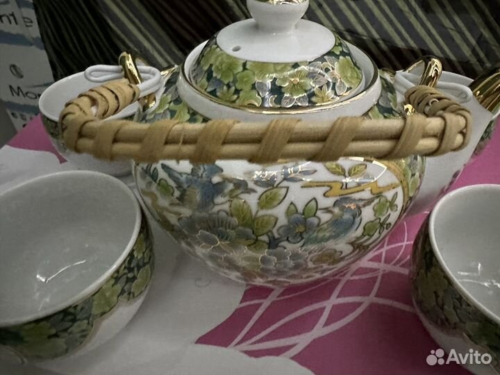 Менажница Сервиз. Салатник.тарелкаваза. Кувш. 6 ст