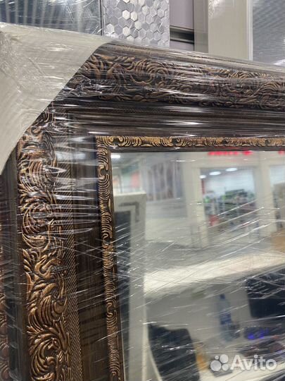 Зеркало в багете