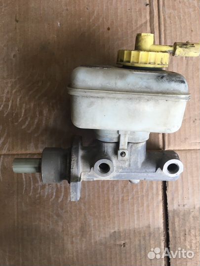 Главный тормозной цилиндр Skoda Octavia A4 (1856)