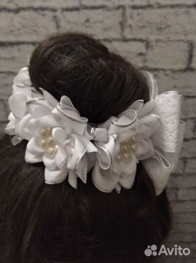 Бант-резинка на пучок