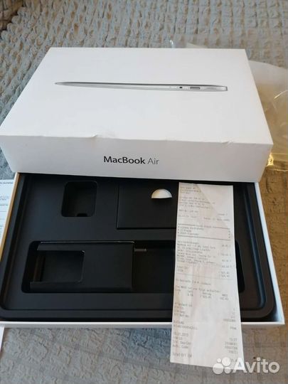 Коробка Apple MacBook Air