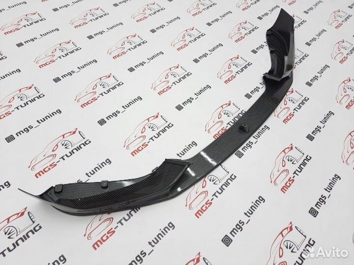 Губа BMW 1 серия F20 M-Performance Под карбон