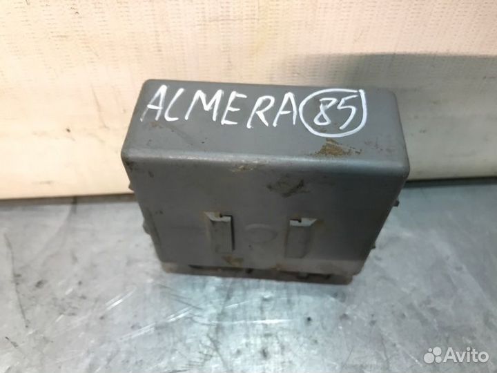 Блок управления светом Nissan Almera N16 QG15 2004