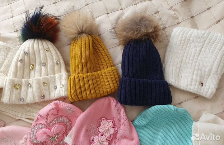 Шапки демисезонные и зима для девочки