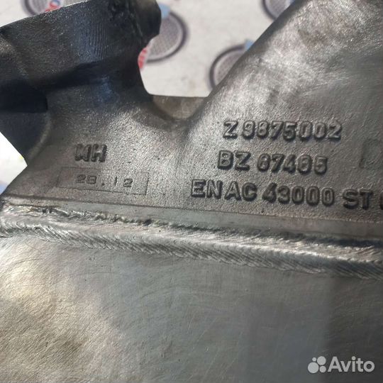 Интеркулер бмв м50д 2013г