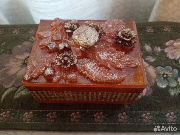 Шкатулка из эпоксидной смолы