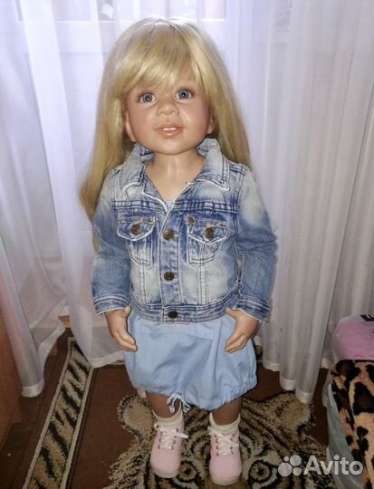 Коллекционная кукла Моники Левиниг