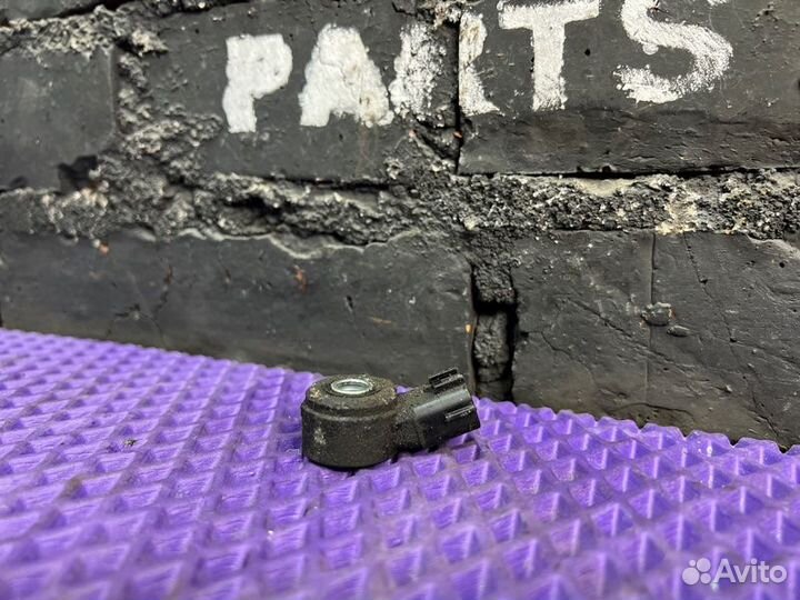 Датчик детонации Nissan Note E12-120393 HR12DDR