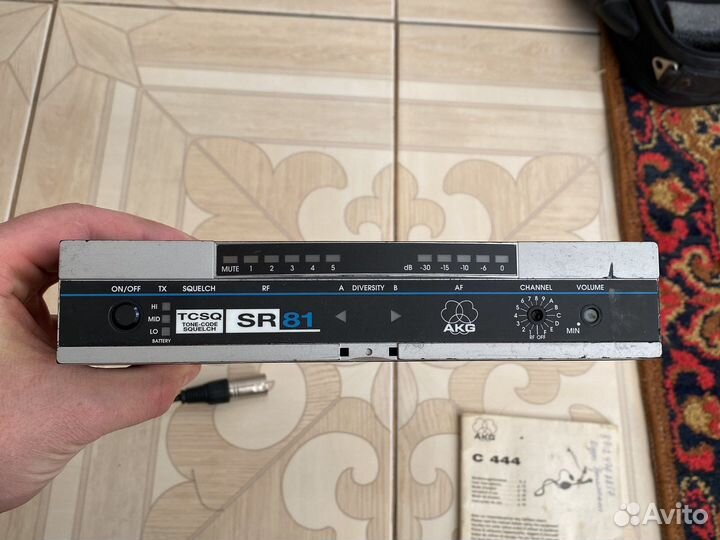 Микрофон akg c444