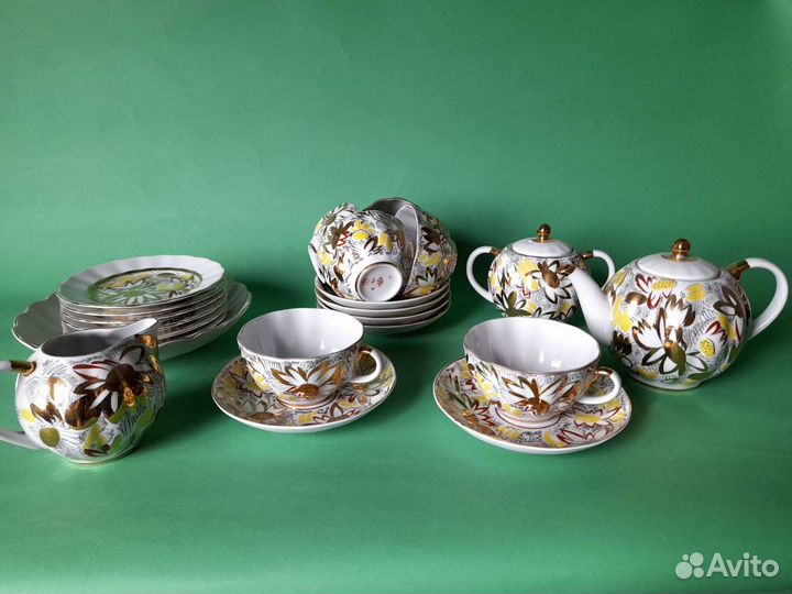 Винтажный чайный сервиз лфз (Золотые ромашки)