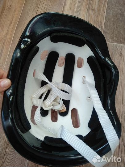 Защитный шлем