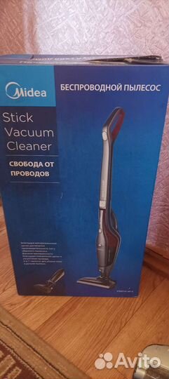 Вертикальный беспроводной пылесос