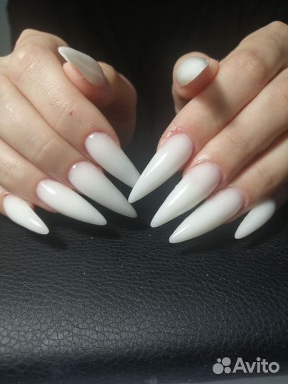 Маникюр с укреплением, наращивание и педикюр