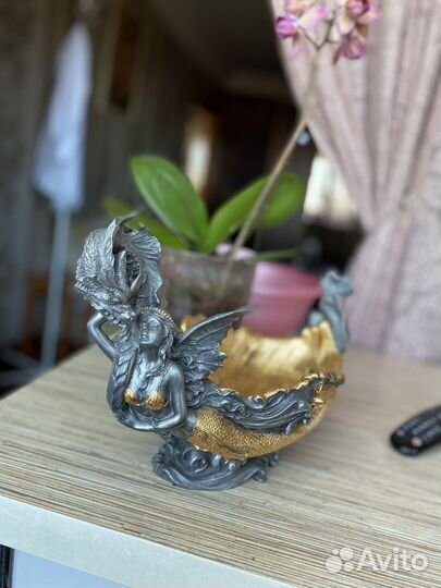 Статуэтка «Русалка и дракон»