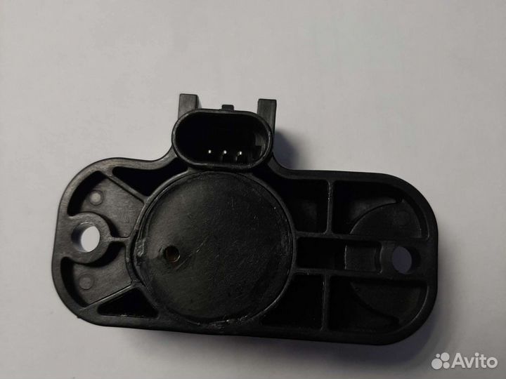 Датчик давления турбины detroit diesel 23522322