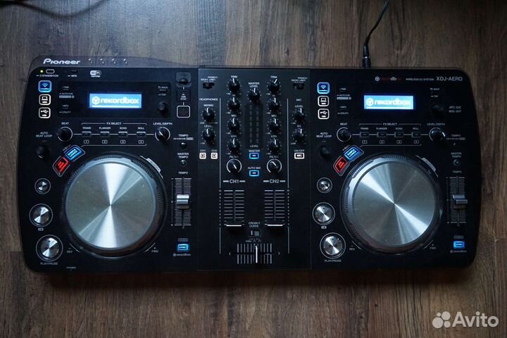 Dj контролер Pioneer XDJ-Aero автономный wifi, usb