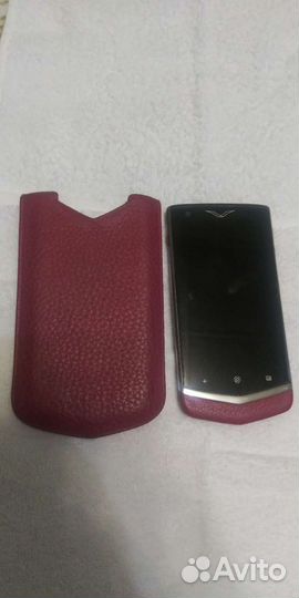 Vertu Constellation малиновый, 32 ГБ