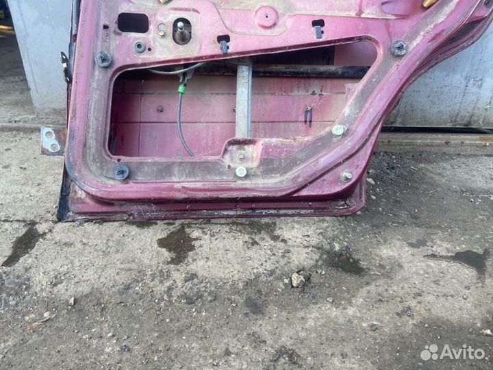 Дверь задняя правая Volkswagen Vento A3 ABS 1994