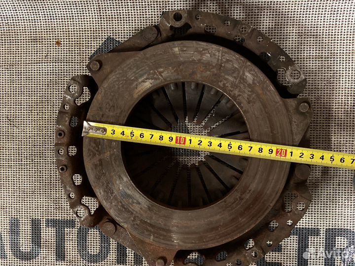 Корзина сцепления Audi 80 050141117A