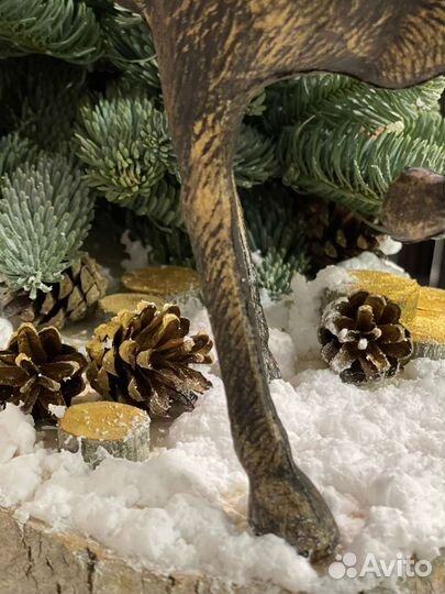 Олень новогодняя композиция