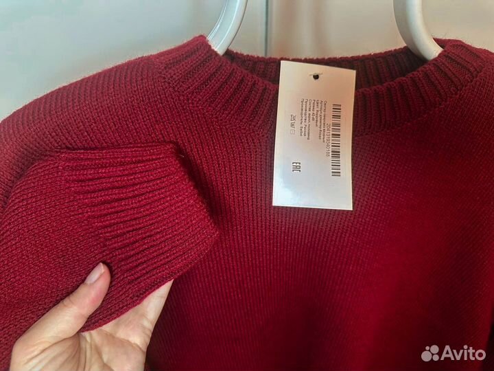 Свитер укороченный бордовый