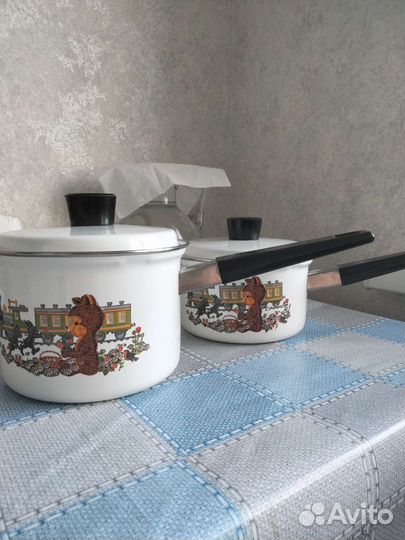 Ковш -кастрюля,жестяные банки СССР