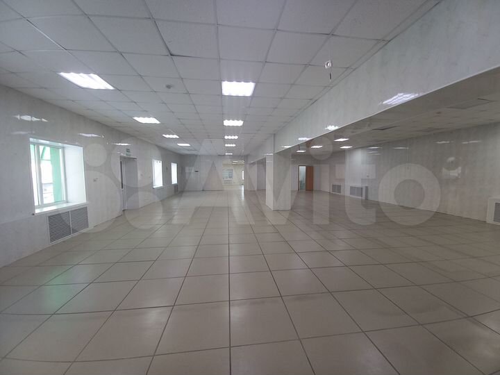 Торговая площадь, 105 м²