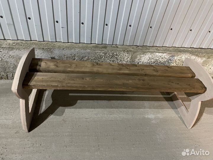 Бетонные скамейки