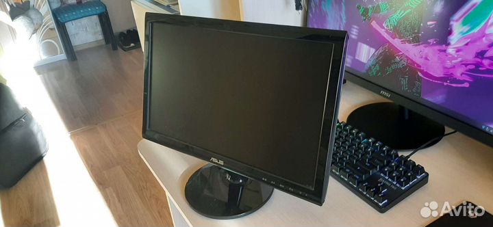 Монитор Asus 19дюйм