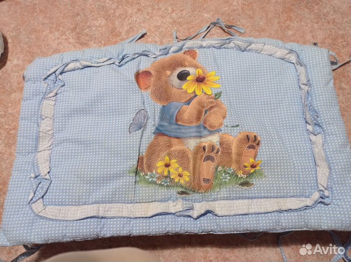 Бортики в детскую кроватку