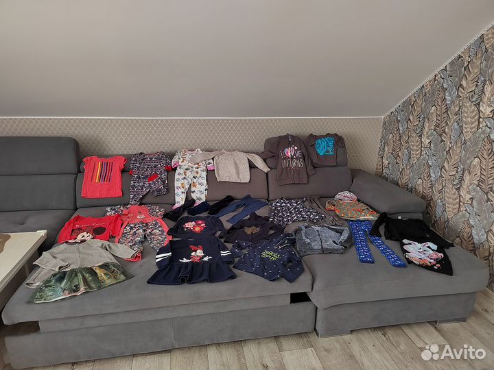 Пакетом на девочку 104 фирменные вещи
