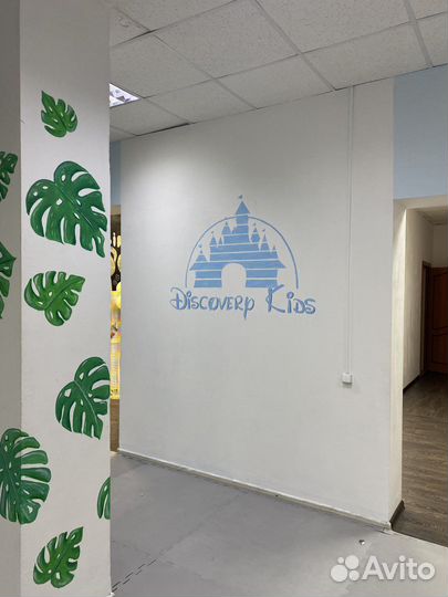 Роспись стен, одежды