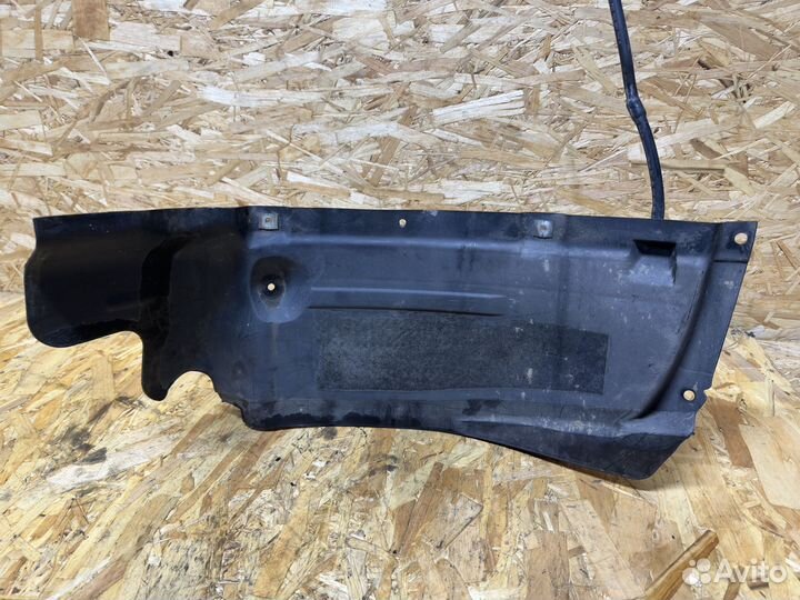 Подкрылок передний правый Audi A6 C7 CGW