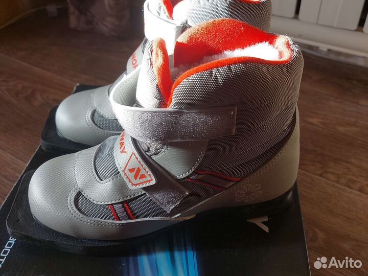 Лыжные ботинки nordway 35