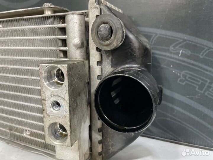 Интеркулер левый Audi Allroad C5 BES 2003