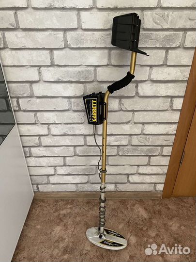 Продаю маталлоискатель-золотоискатель