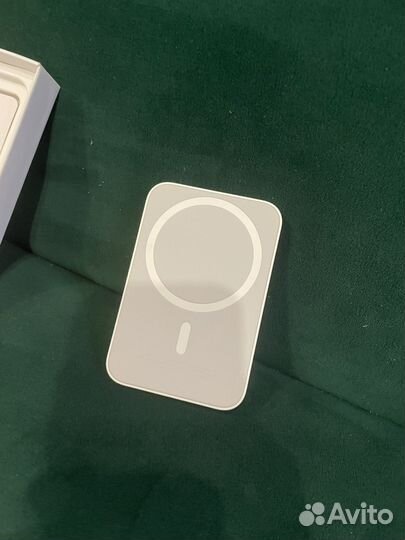 Apple magsafe battery pack