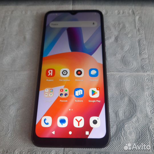 Xiaomi Mi A2 Lite Android One, 4/64 ГБ