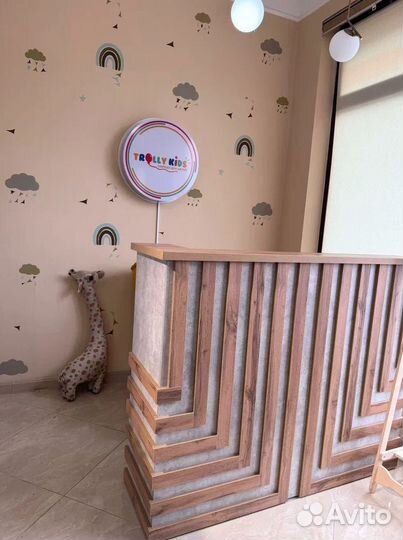 Ресепшн для офиса, магазина, салона (серия Нептун)