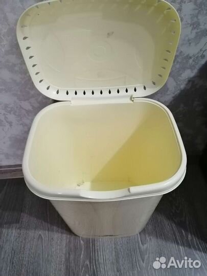 Продам корзину для белья