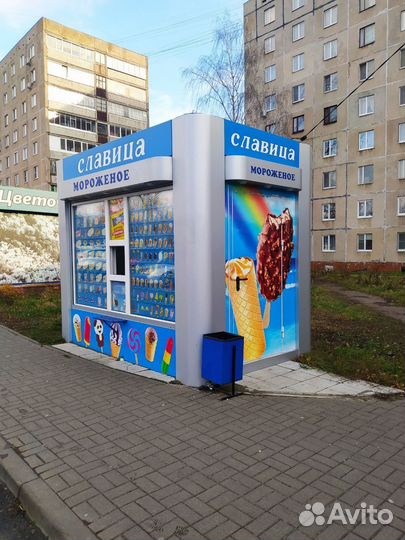 Продавец мороженого