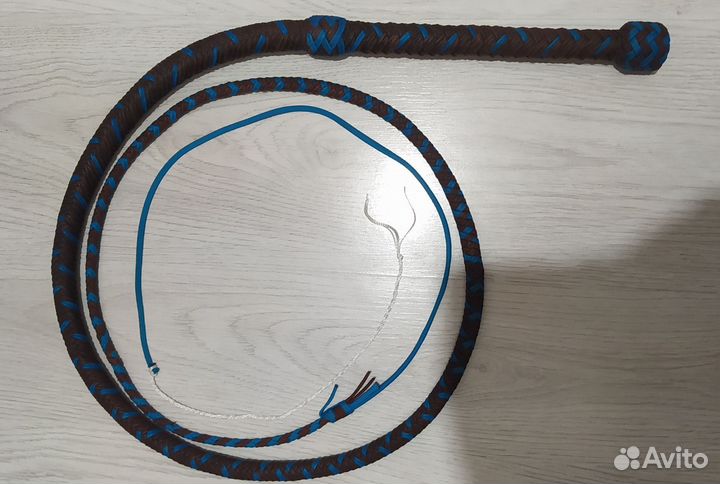 Кнут из паракорда