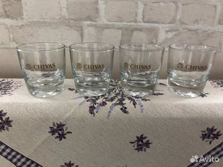 Бокалы, рюмки, фужеры, кружки