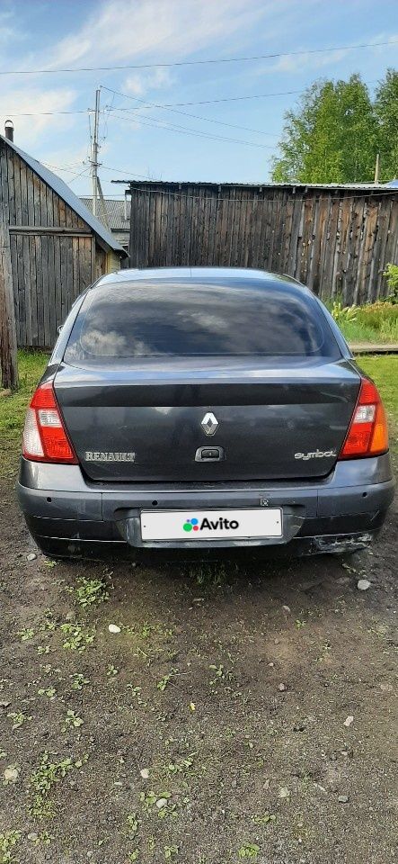 Renault Symbol: фото владельца