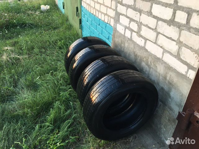 Yokohama E70B 215/60 R16