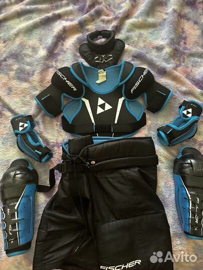 Детская хоккейная форма с крагами на 6-8 лет