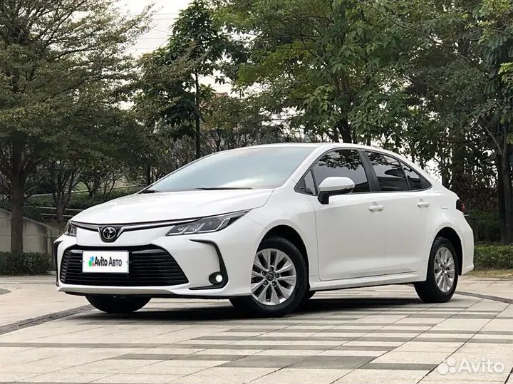 Toyota Corolla 1.2 CVT, 2021, 24 000 км