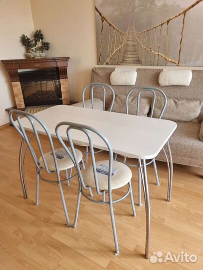 Стол кухонный и стулья, комплект мебели новый